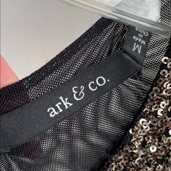 Ark & Co dress with mesh and sequins - Picture 12 of 12